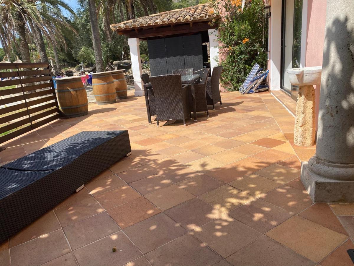 Puerto De Pollensa Villas And Apartments, With Private Mountain Ideal For Runners, Trailers,Near Puerto Pollensa Beach Approximately 5 Minutes Walking, Unique Experience In A Ullal Old Typical Mallorca House With Private Mountain And Near To The Beac ภายนอก รูปภาพ