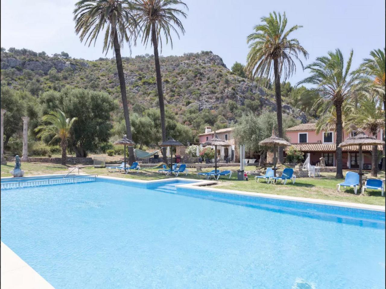 Puerto De Pollensa Villas And Apartments, With Private Mountain Ideal For Runners, Trailers,Near Puerto Pollensa Beach Approximately 5 Minutes Walking, Unique Experience In A Ullal Old Typical Mallorca House With Private Mountain And Near To The Beac ภายนอก รูปภาพ